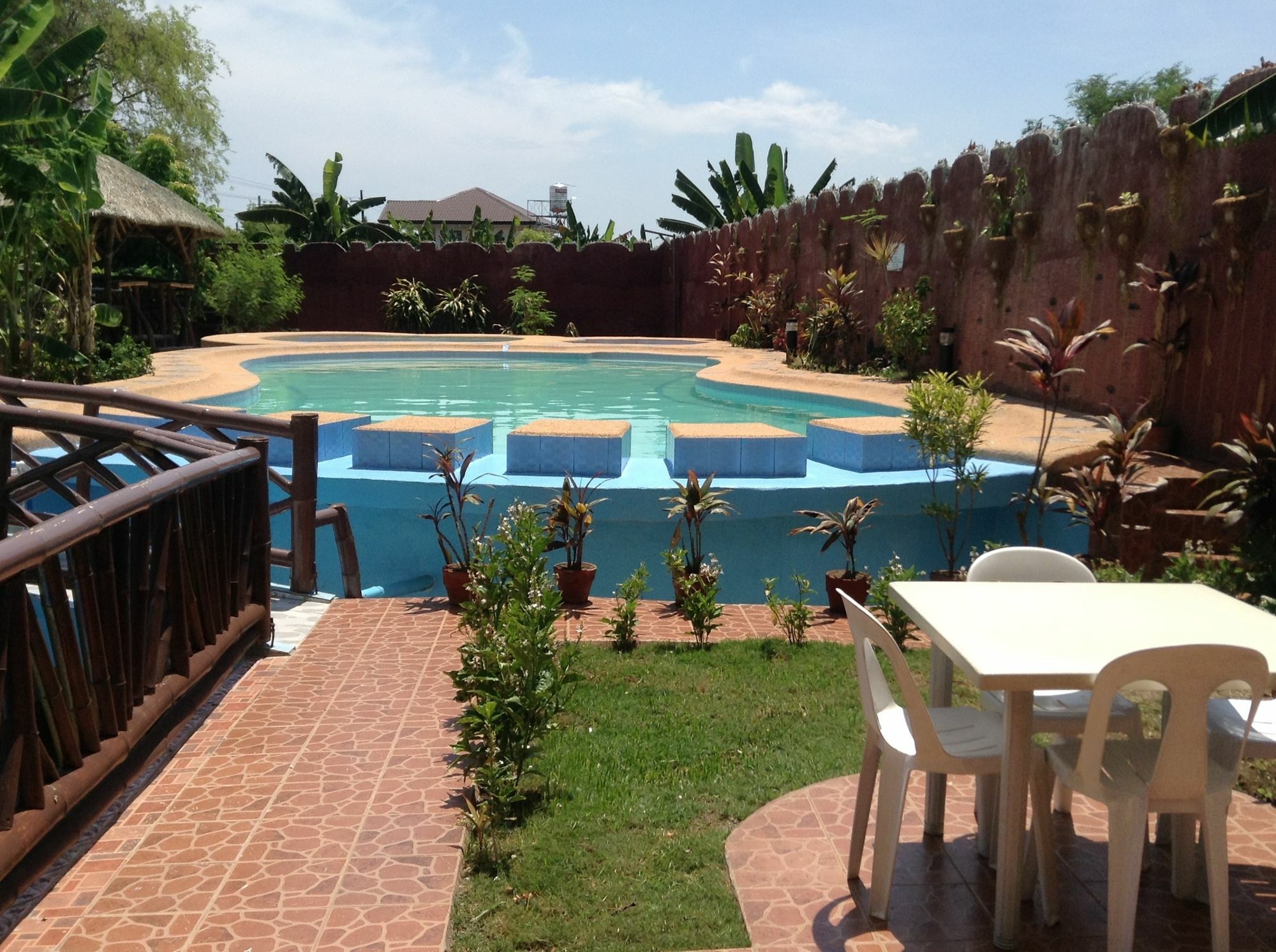 מקטאן John Mig Hotel מראה חיצוני תמונה